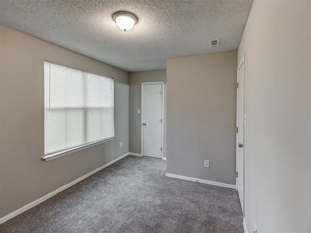 Hub at 934 Apartments Image 21