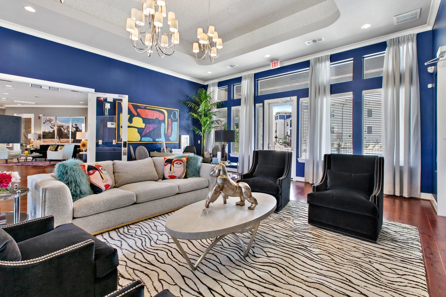 Sadler House Luxury Apartment Homes Image 23