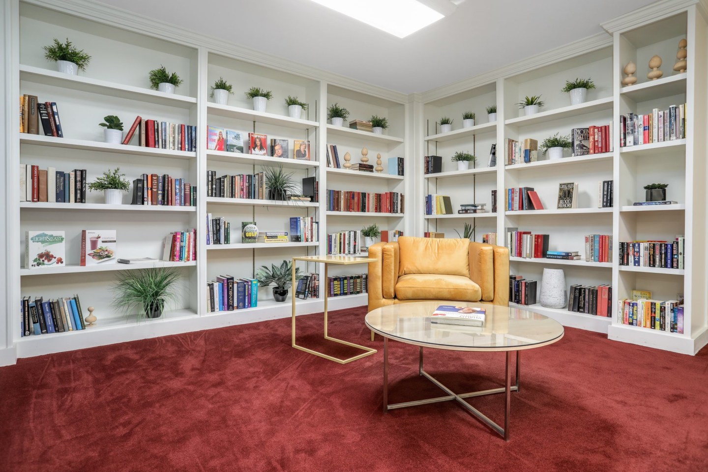 Farmington Oaks Image 35
