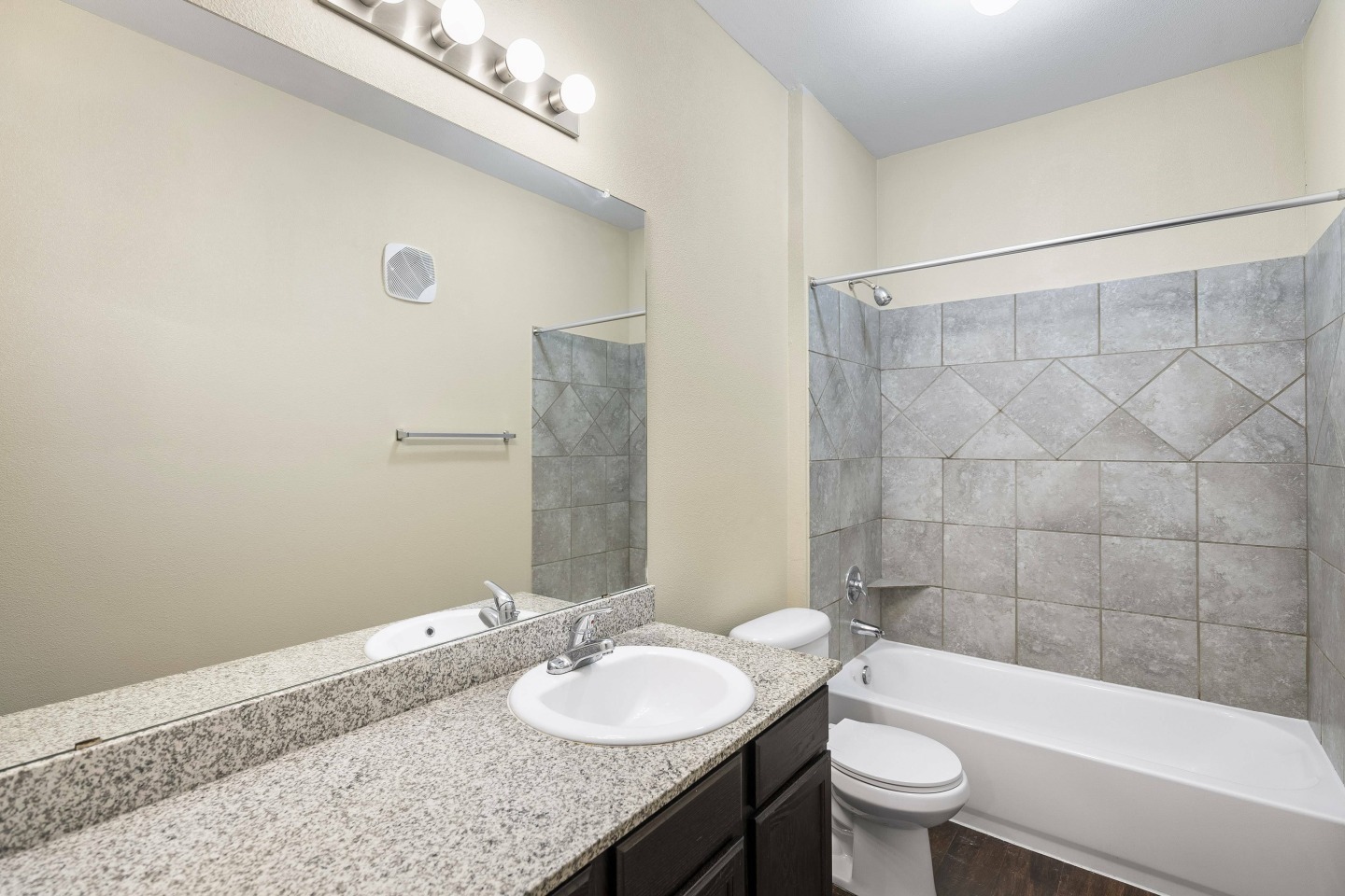 Walnut Grove Image 22