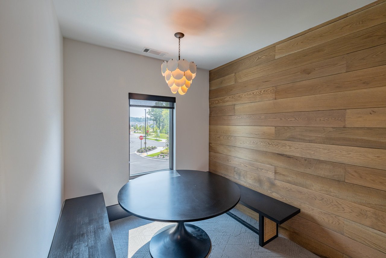 Botanic Luxury Apartments Image 54