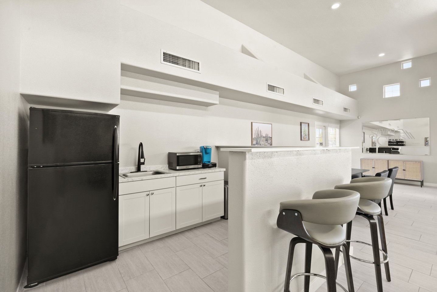 Silver Cliffs Apartments Image 18