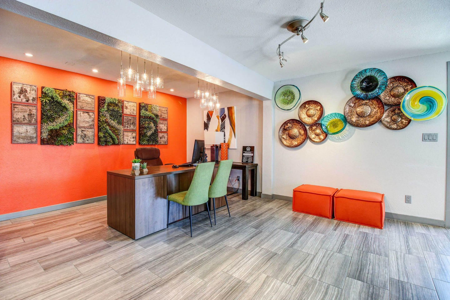 Studio 710 Image 12