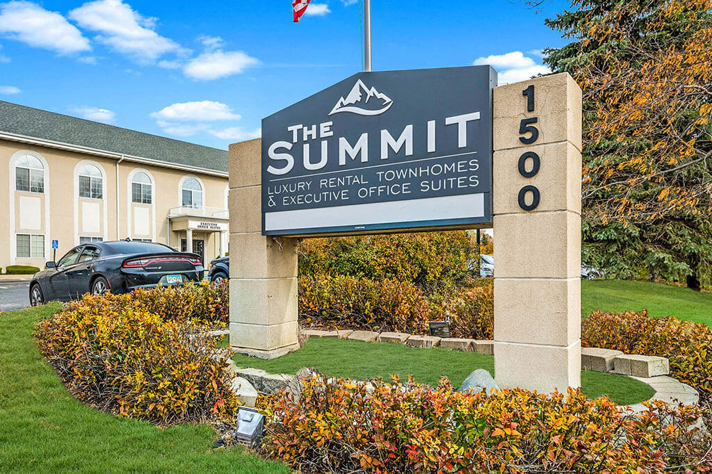 Summit Townhomes Image 14