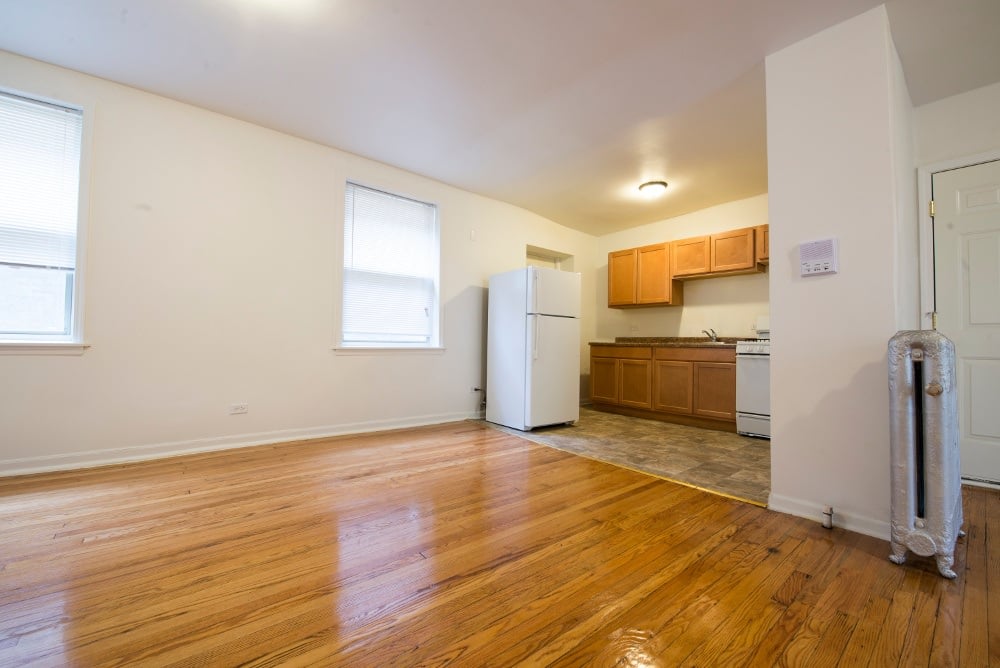 5504 S Wabash Avenue Image 2