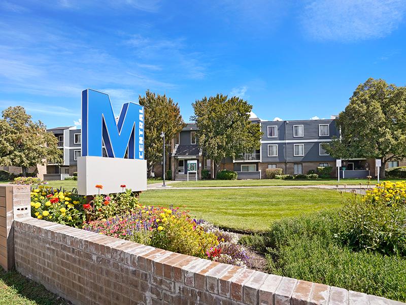 Mid Central Apartments Image 27