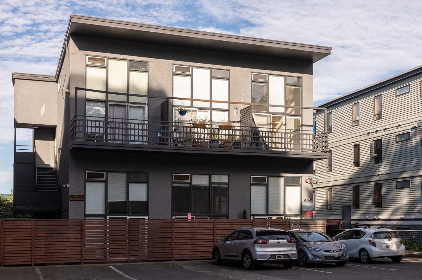 Summit Chalet Apartments Image 9