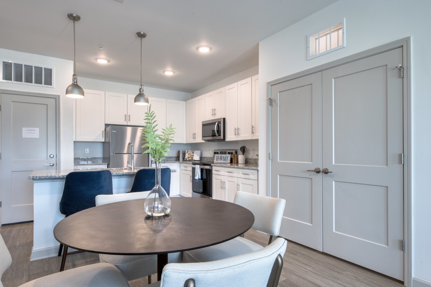 Pointe at Palm Bay Image 80