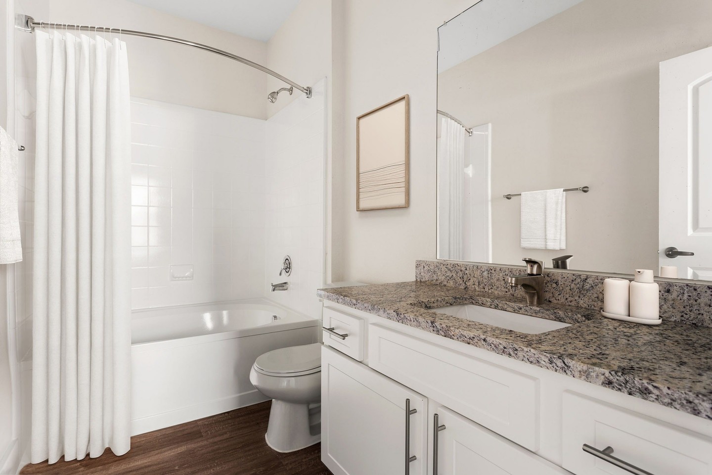 Lakeside Villas (Dallas) Image 23