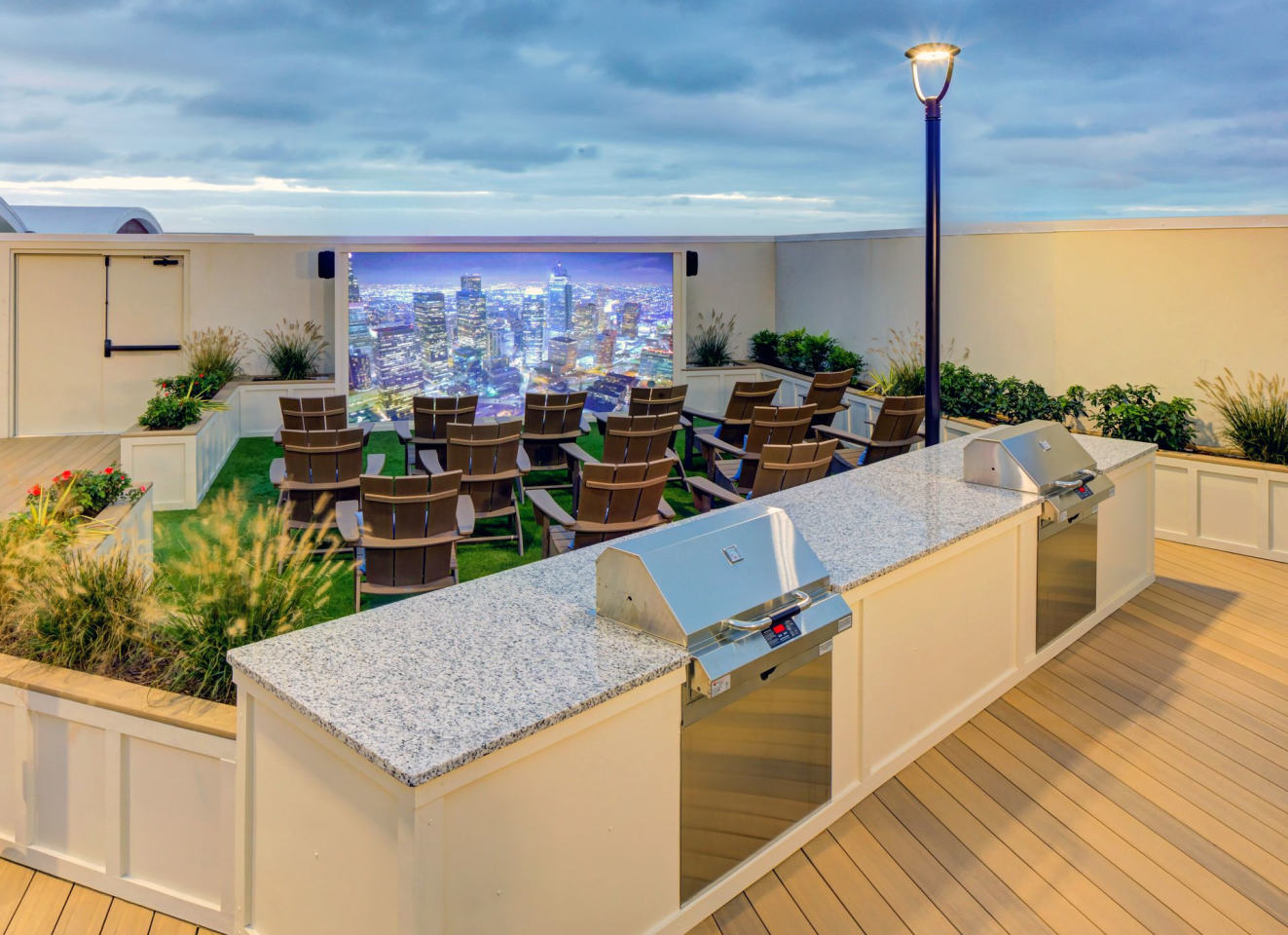 The Pinnacle on 31st Street Image 70