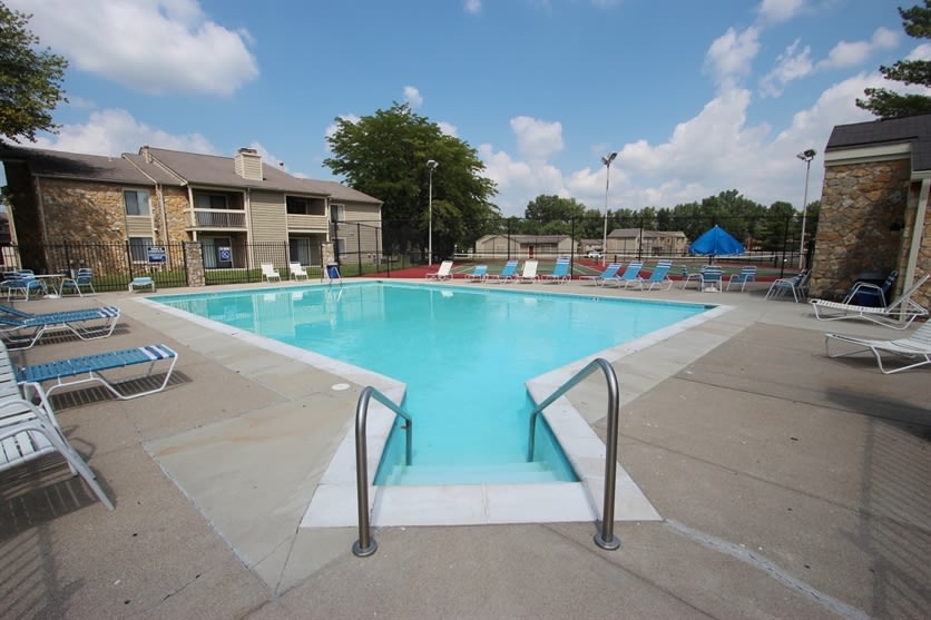 Pebble Point Apartments Image 18