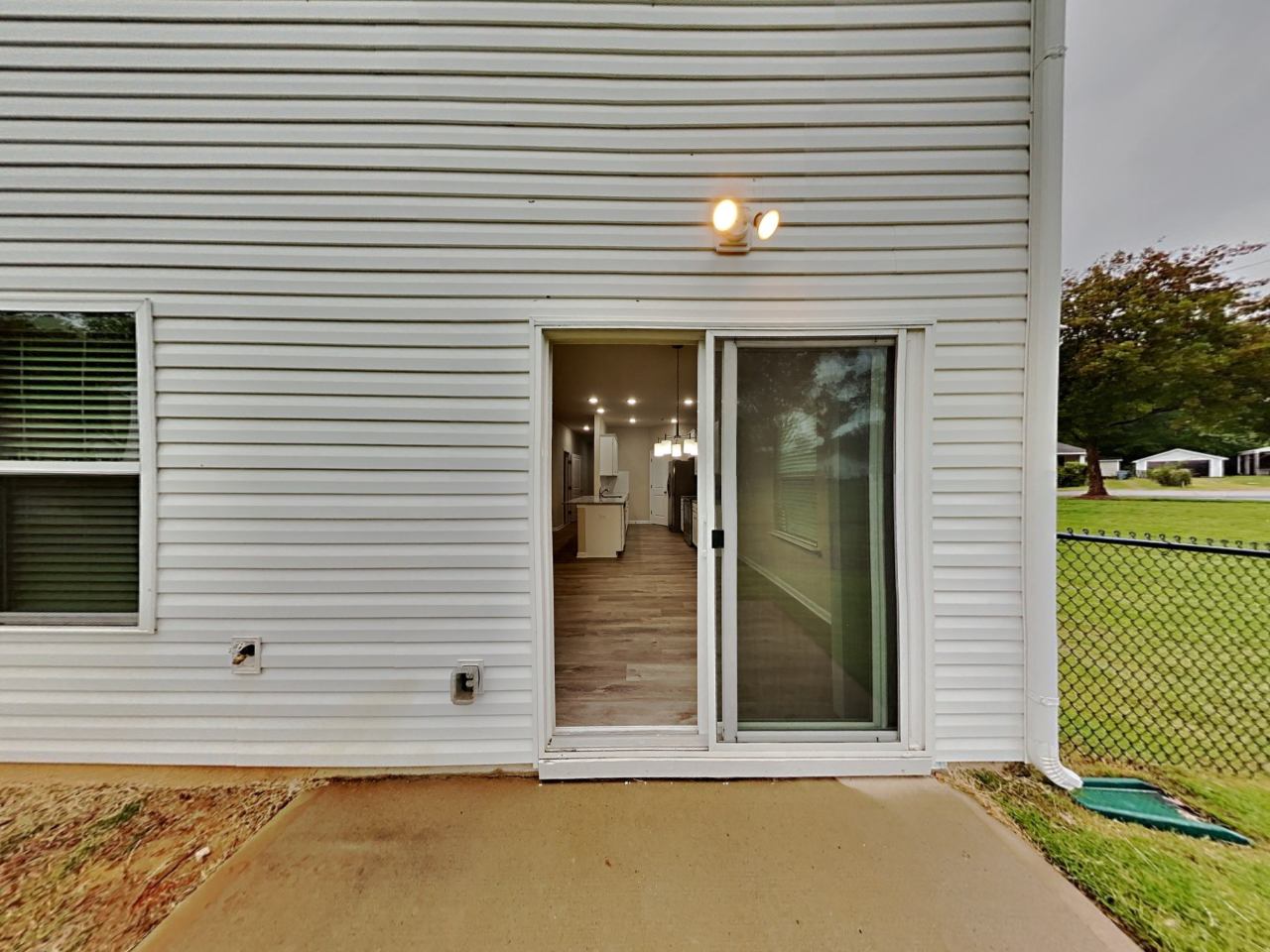 Newton Creek Image 8