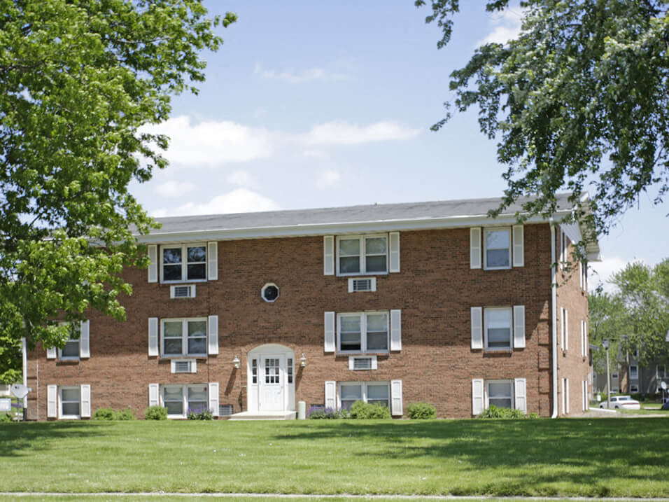 Arbors at Eastland Image 7