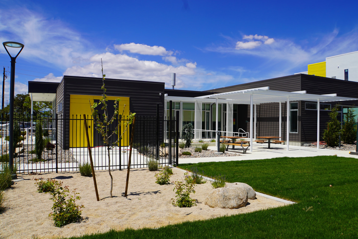 Parq Crossing Apartments Image 22