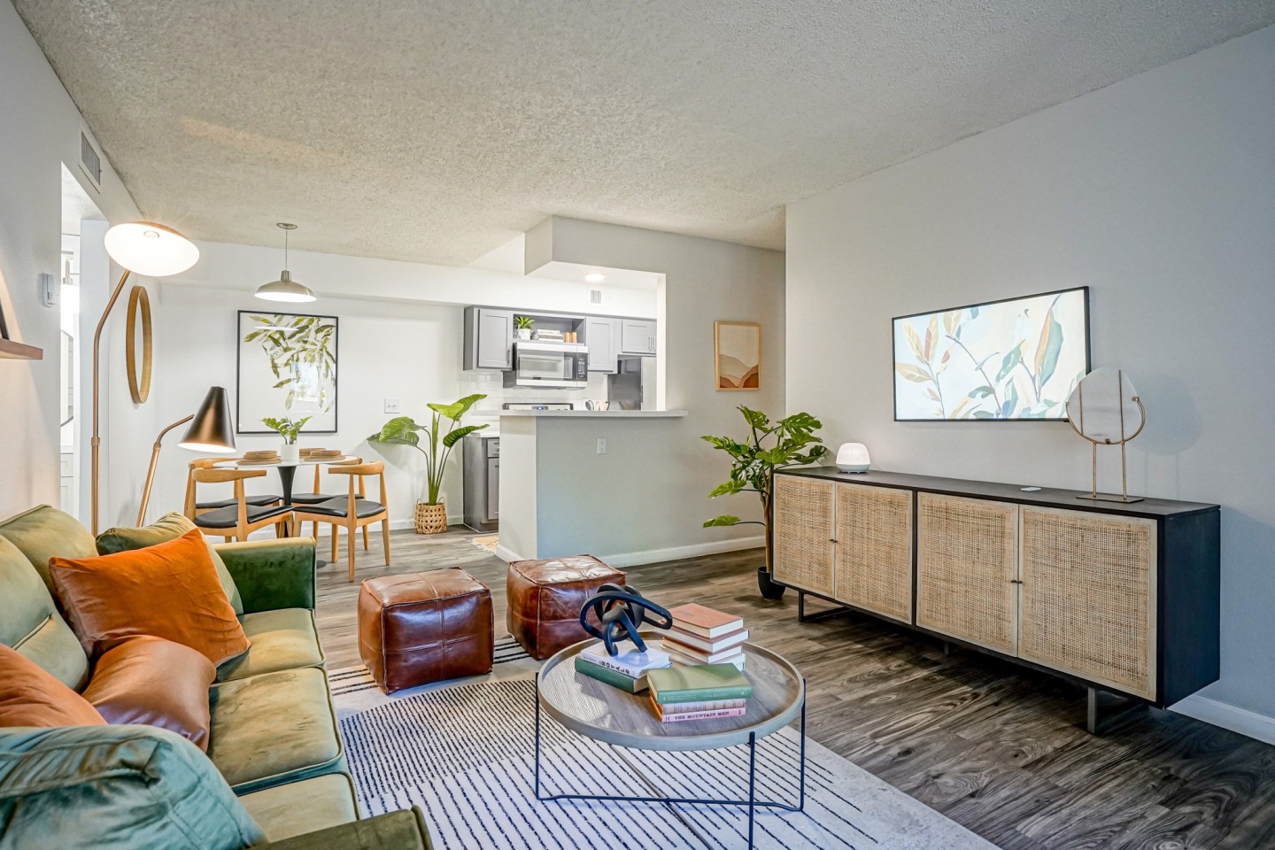 Treehouse Apartments Image 4