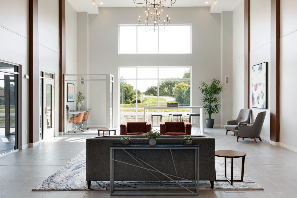 Spring House Image 24
