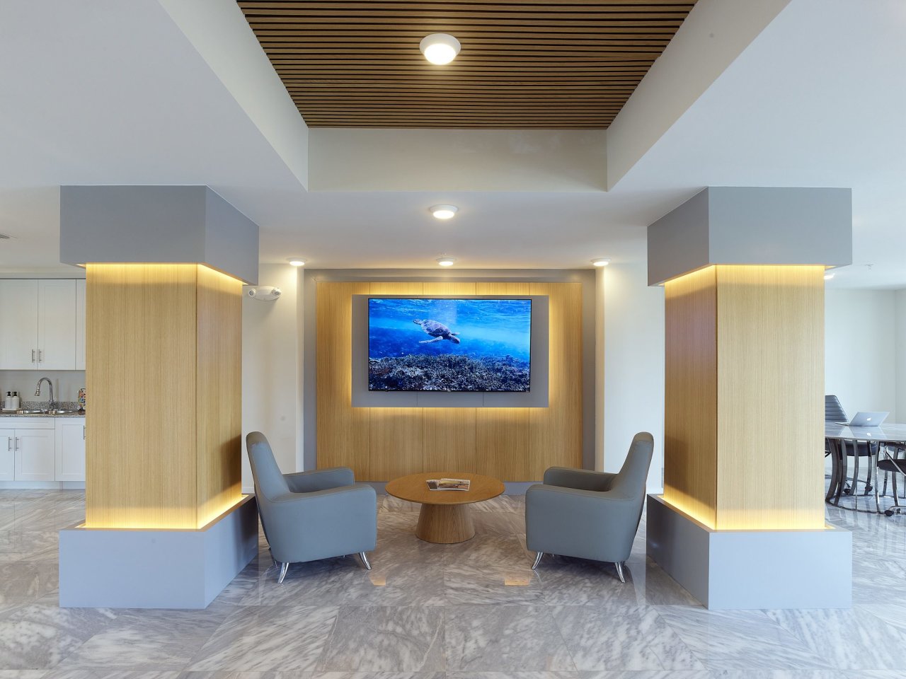 Gateway Luxury Apartments Image 4