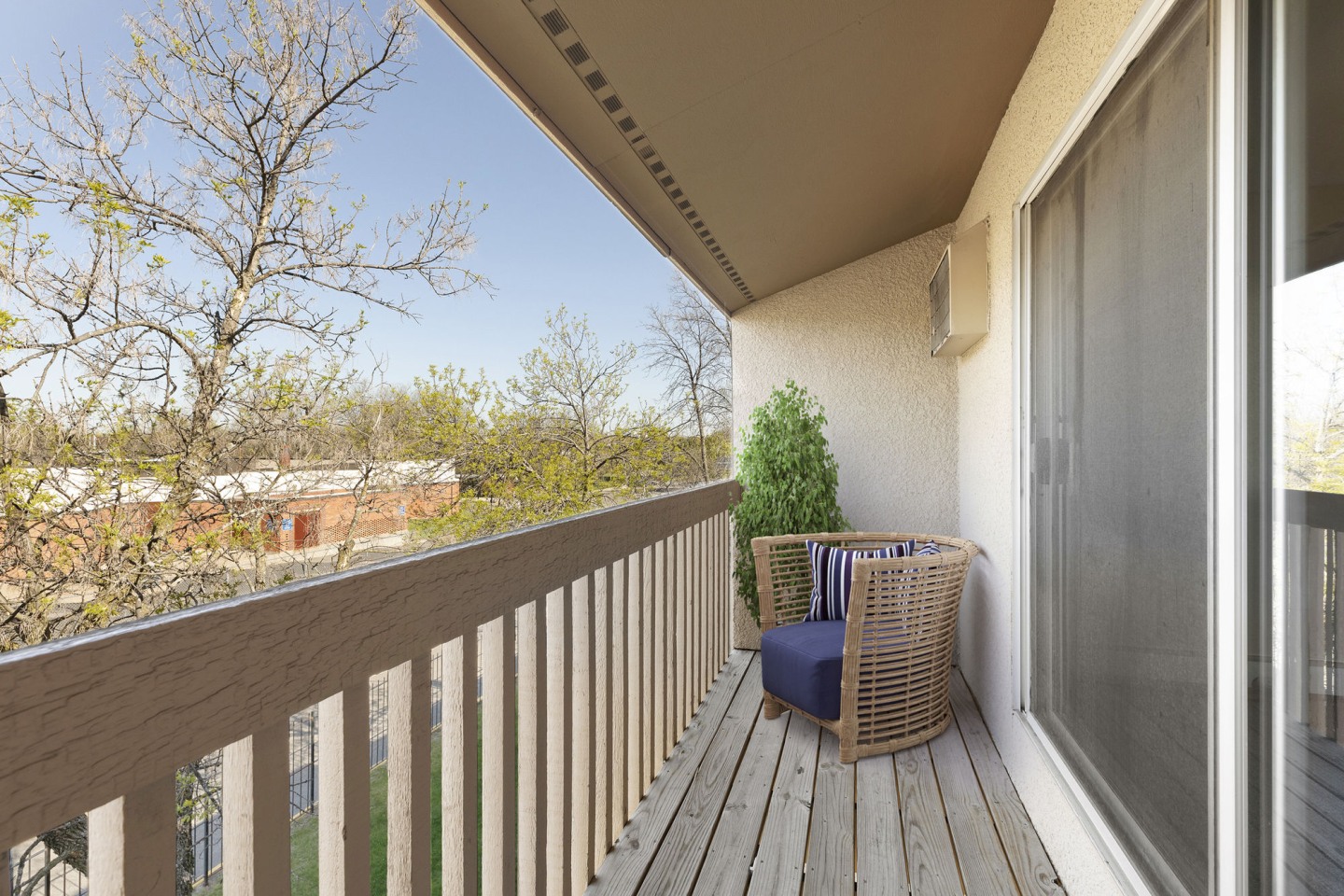 Bradley House Apartments Image 12