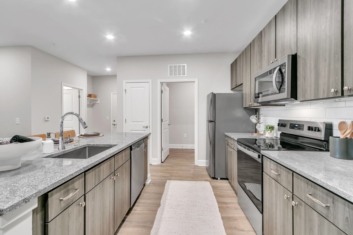 The View on Canton Apartments Image 13