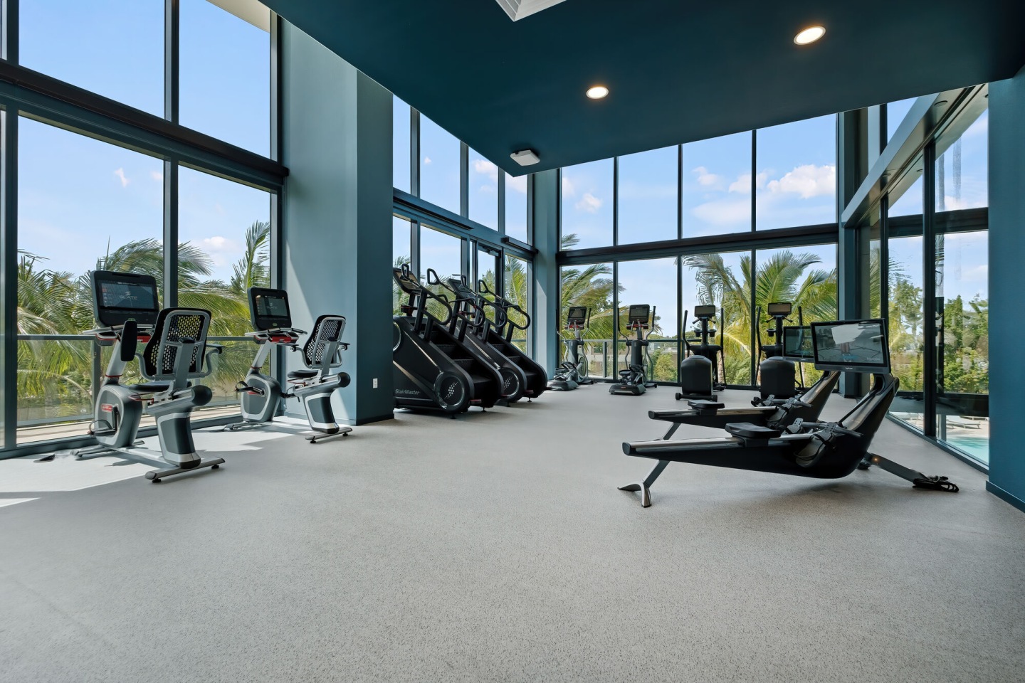 Slate Hallandale Beach Image 5