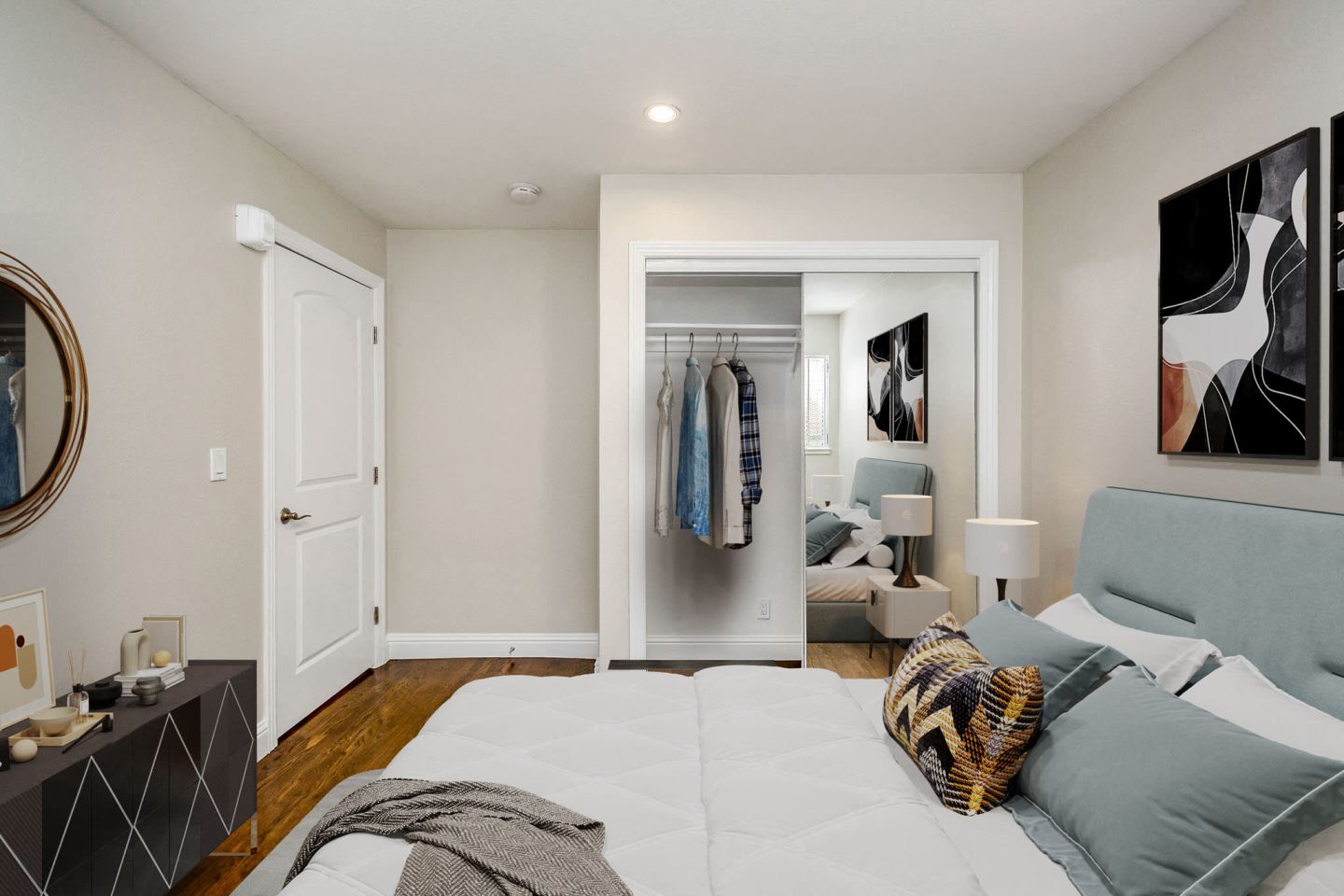 2385 Folsom Image 15
