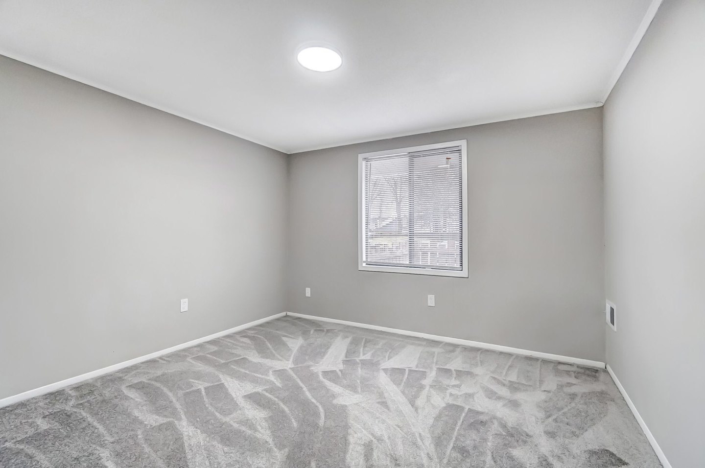 Poplar Ridge Apartments Image 14