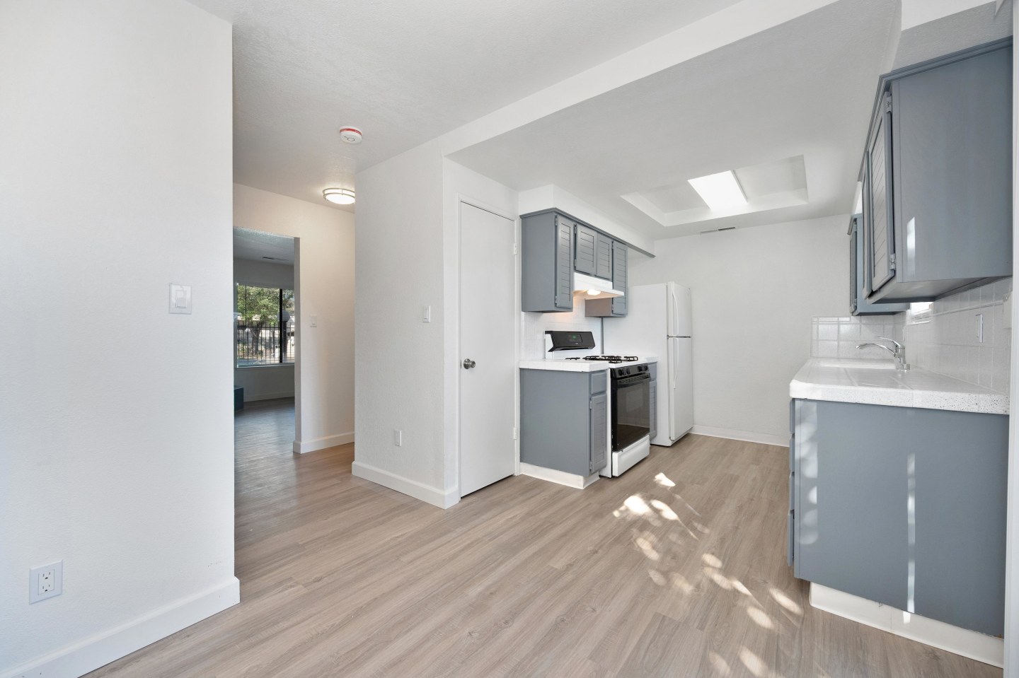 Townhomes at 201 Image 5