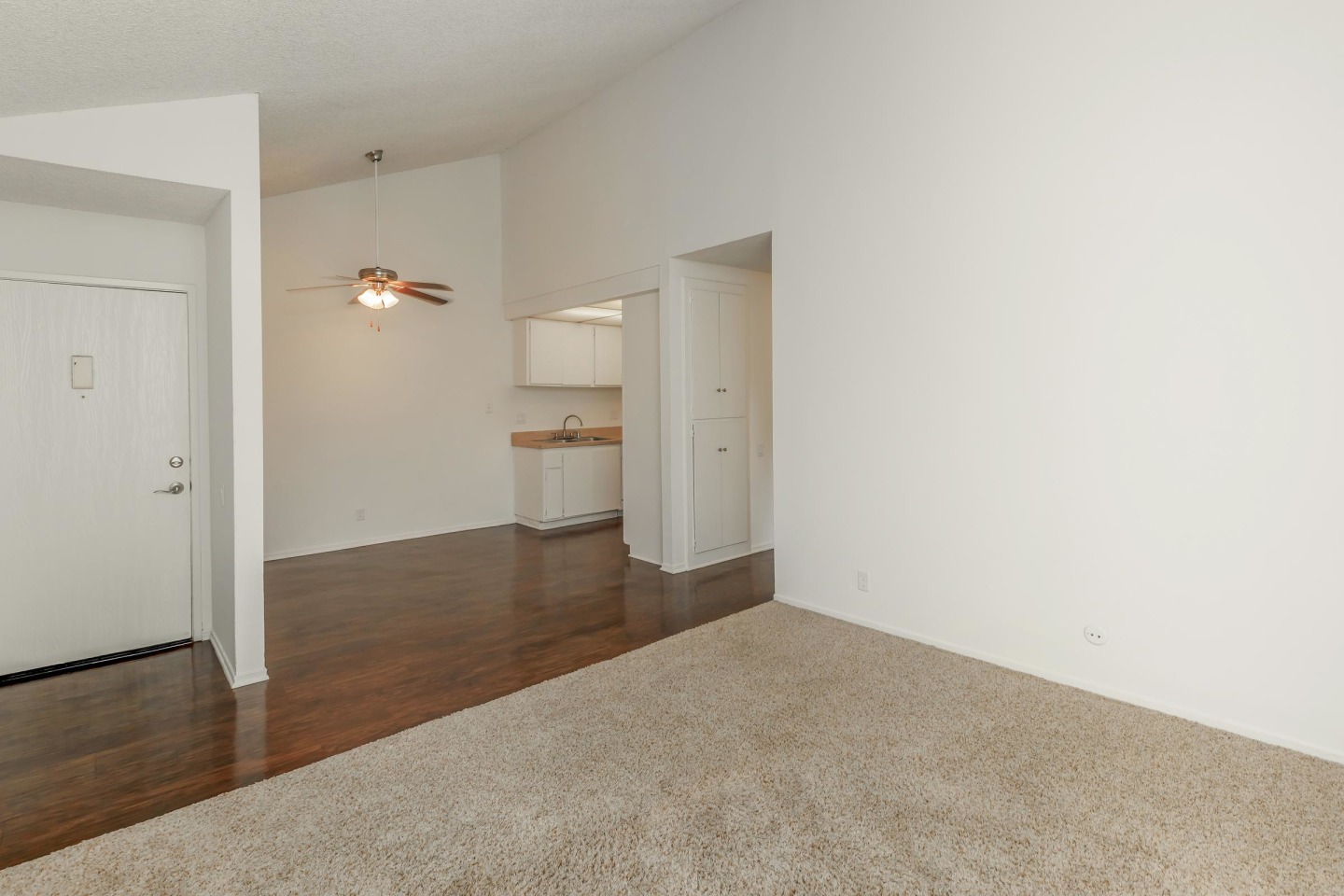 Highland Creek Apartment Homes Image 29
