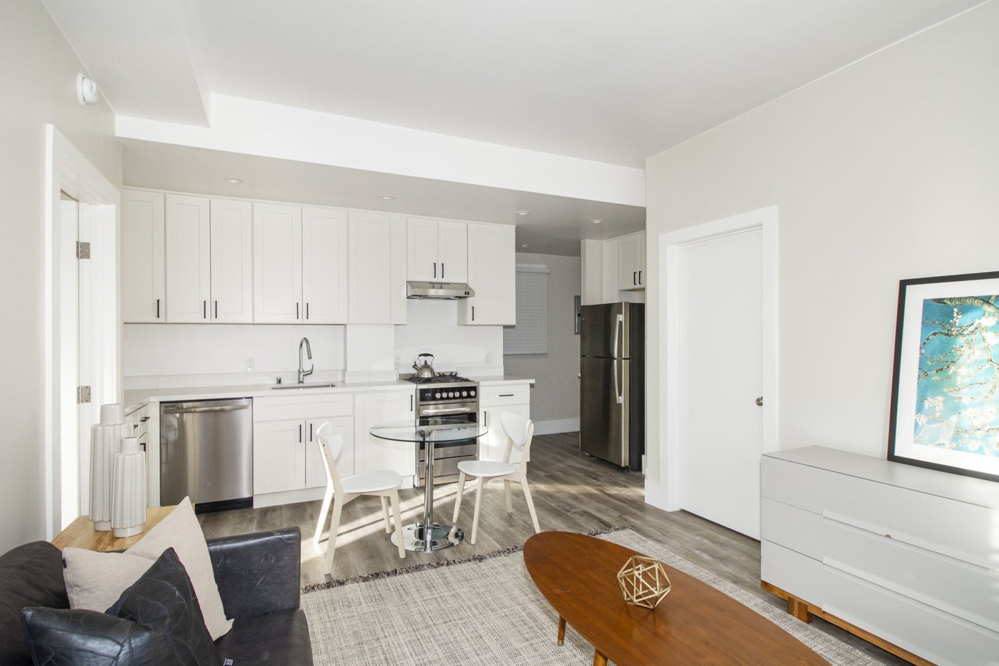 795 PINE Image 22