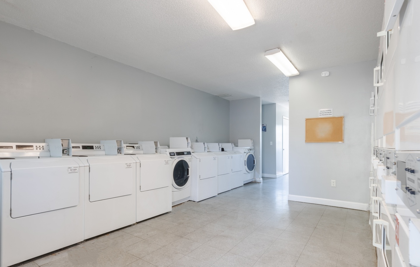 Crestview Huntington Image 21