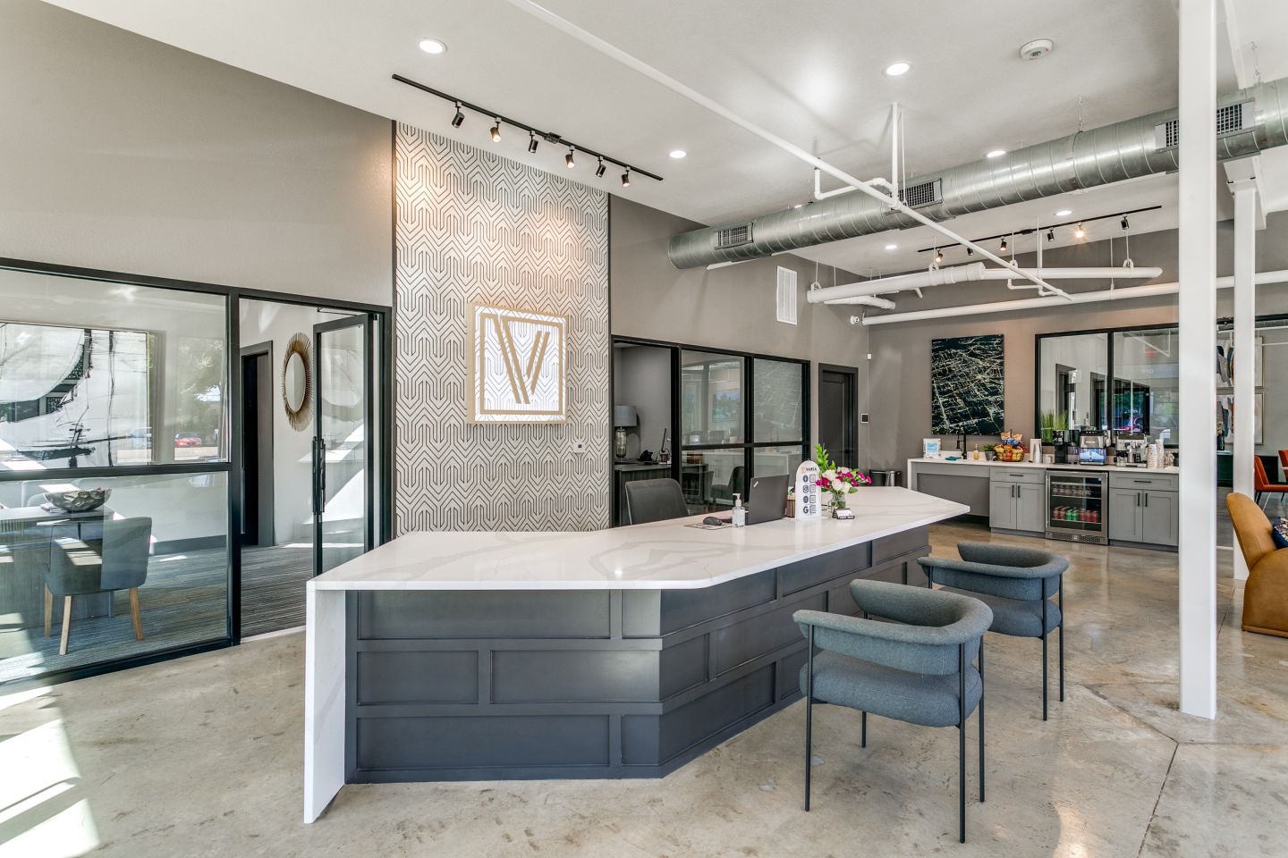 Varia at Highland Village Image 25
