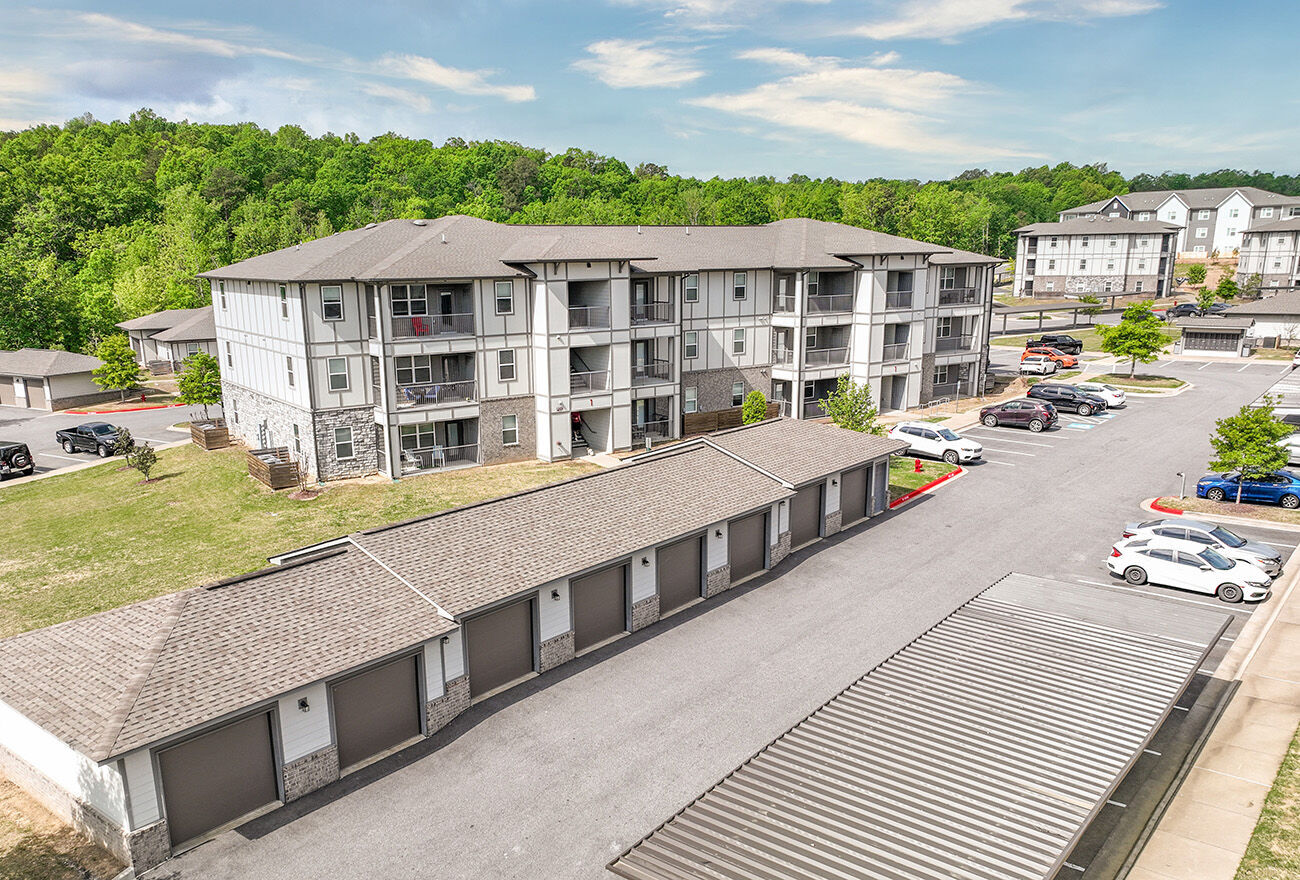 Landmark Apartments I & II Image 1