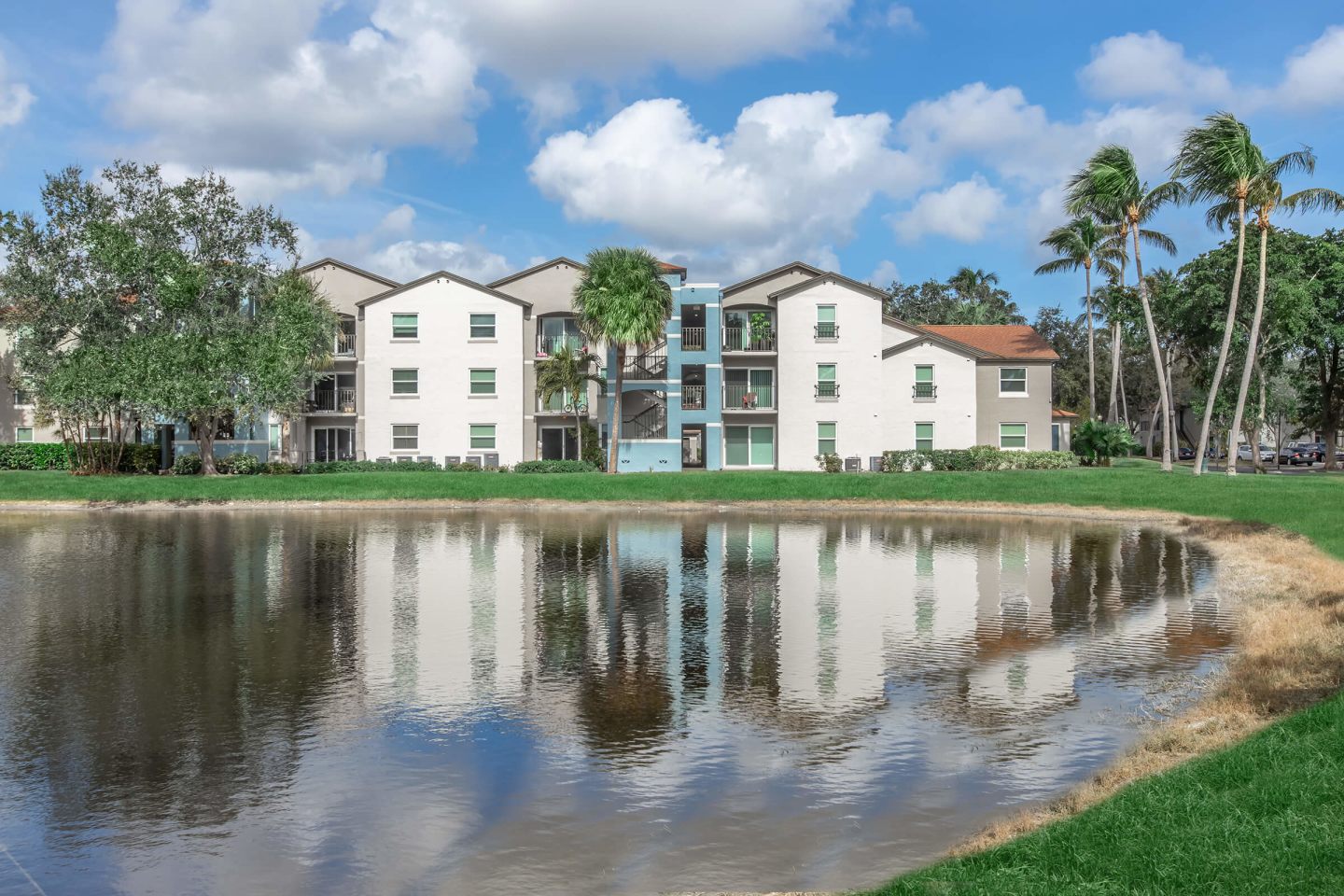 Latitude Pointe Image 12