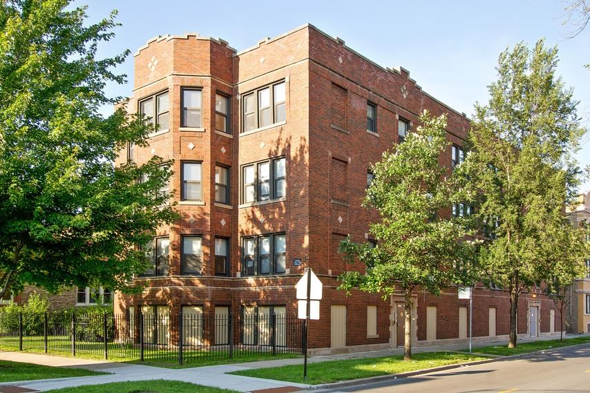 8259 S Elizabeth St Image 1