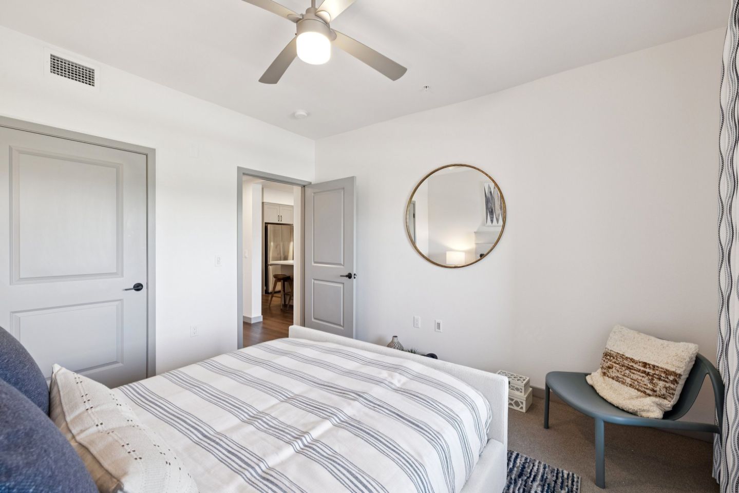 Panorama Apartments Image 61