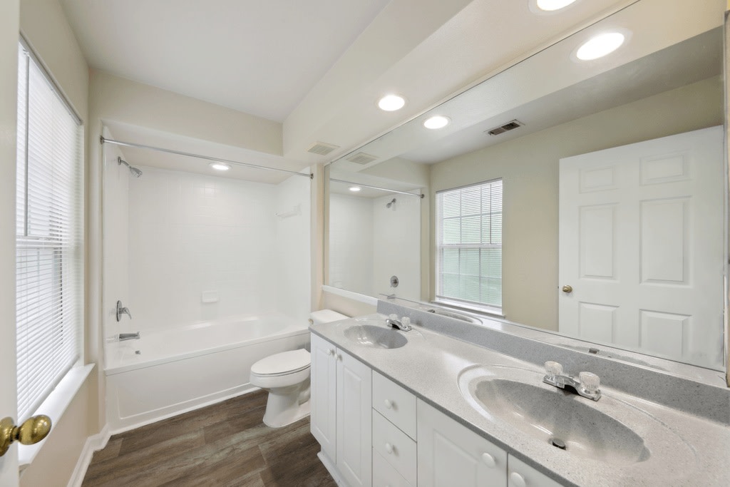 Harbor Creek Apartments Image 49