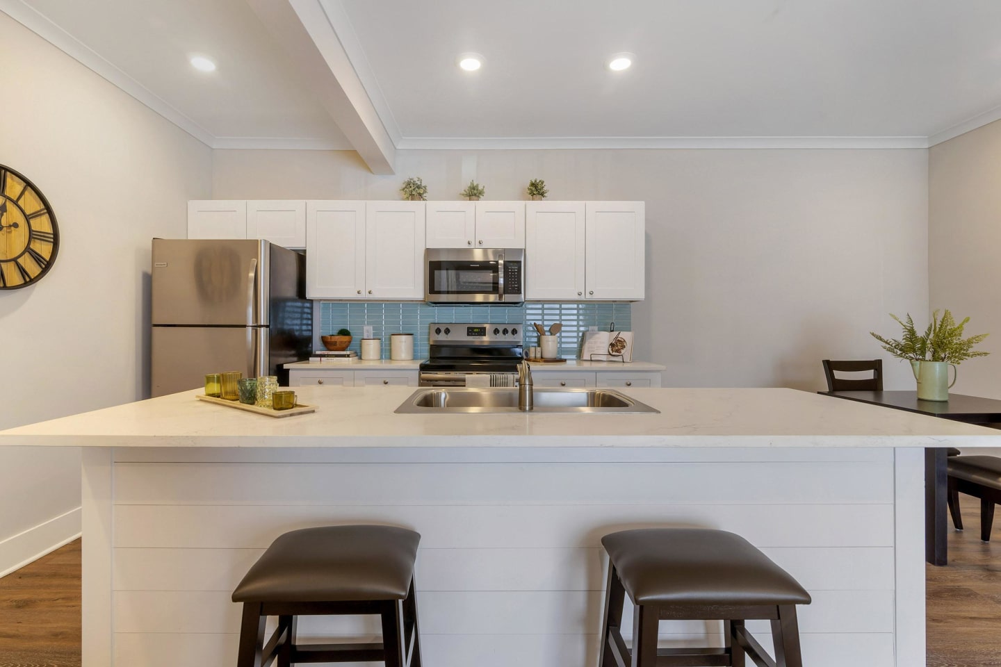 Pointe Grand Apartment Homes Image 4
