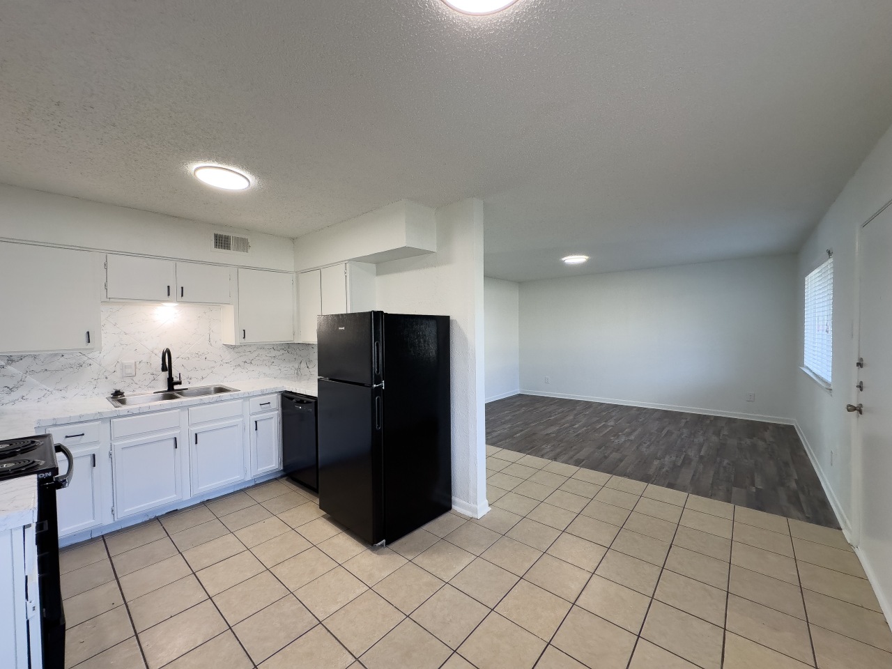 Avalon Apartments Image 2