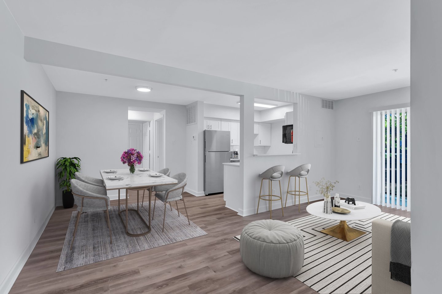 Stanton Glenn Apartments Image 3