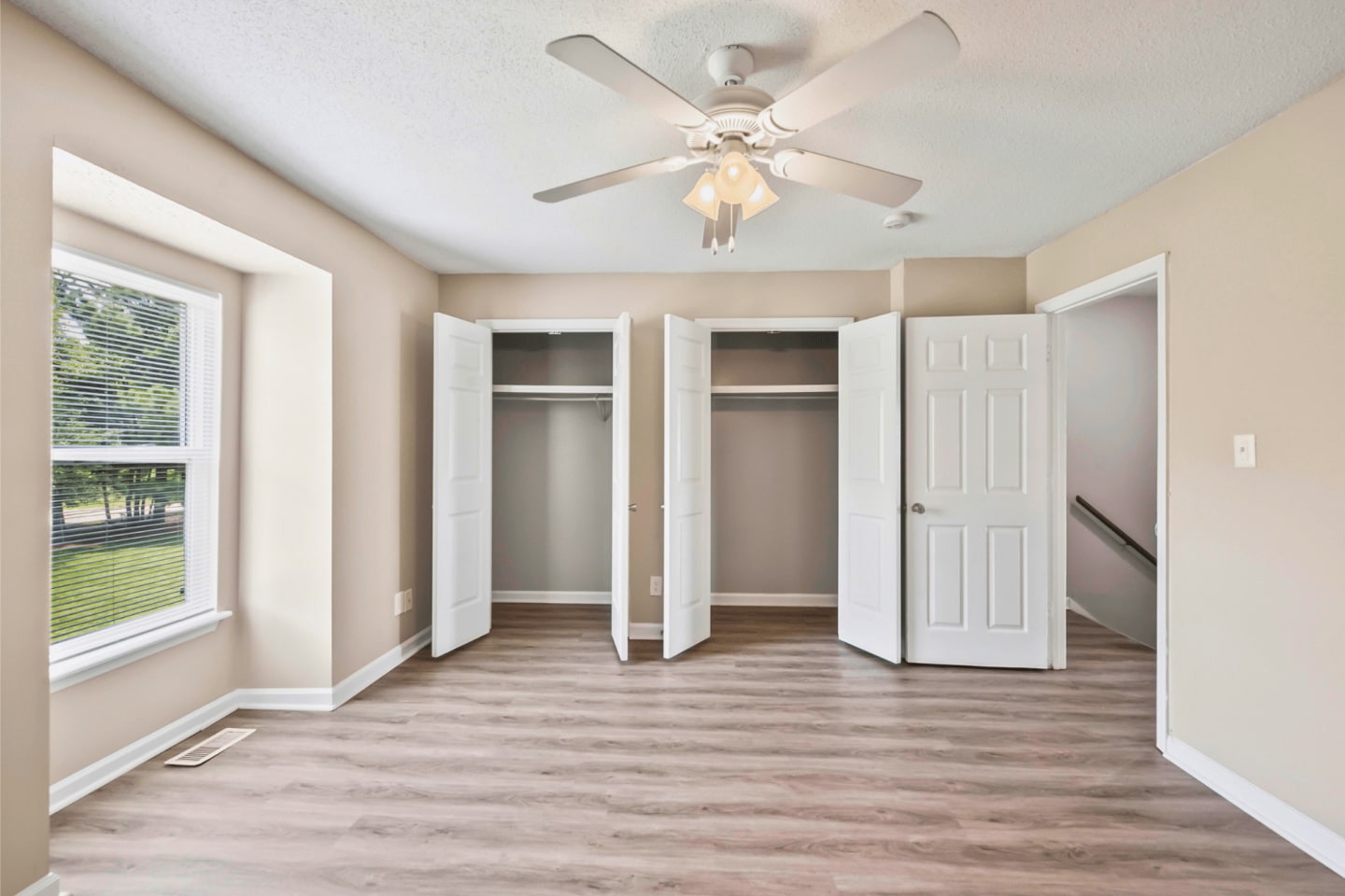 North Ingleside Townhomes Image 19