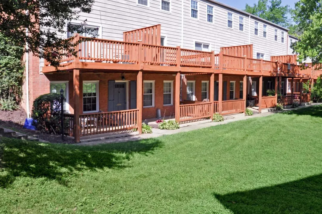 Lakeview Terrace Townhomes Image 4