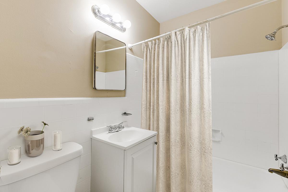 1465 Jersey Image 6