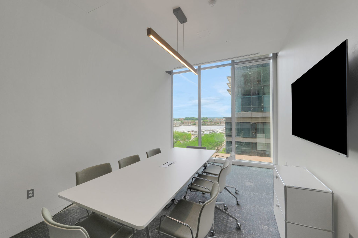 Allied Harbor Point Image 28