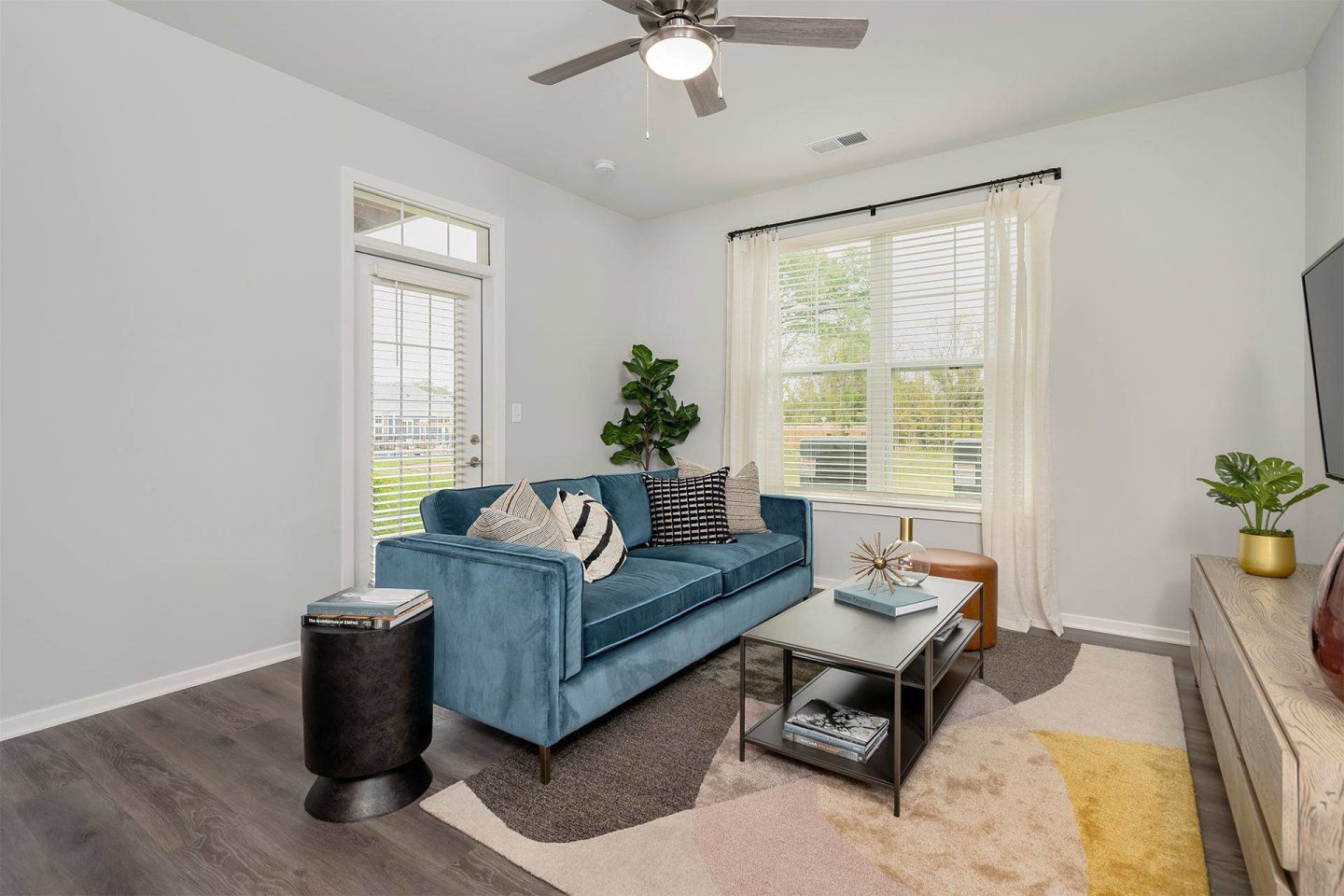 The Retreat Apartments Image 15