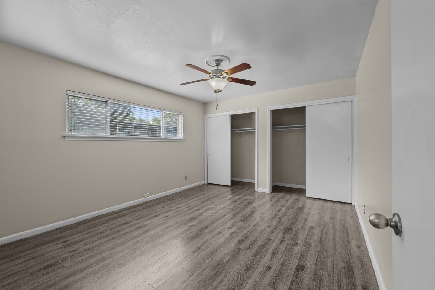 Enfield Court Apartments Image 3