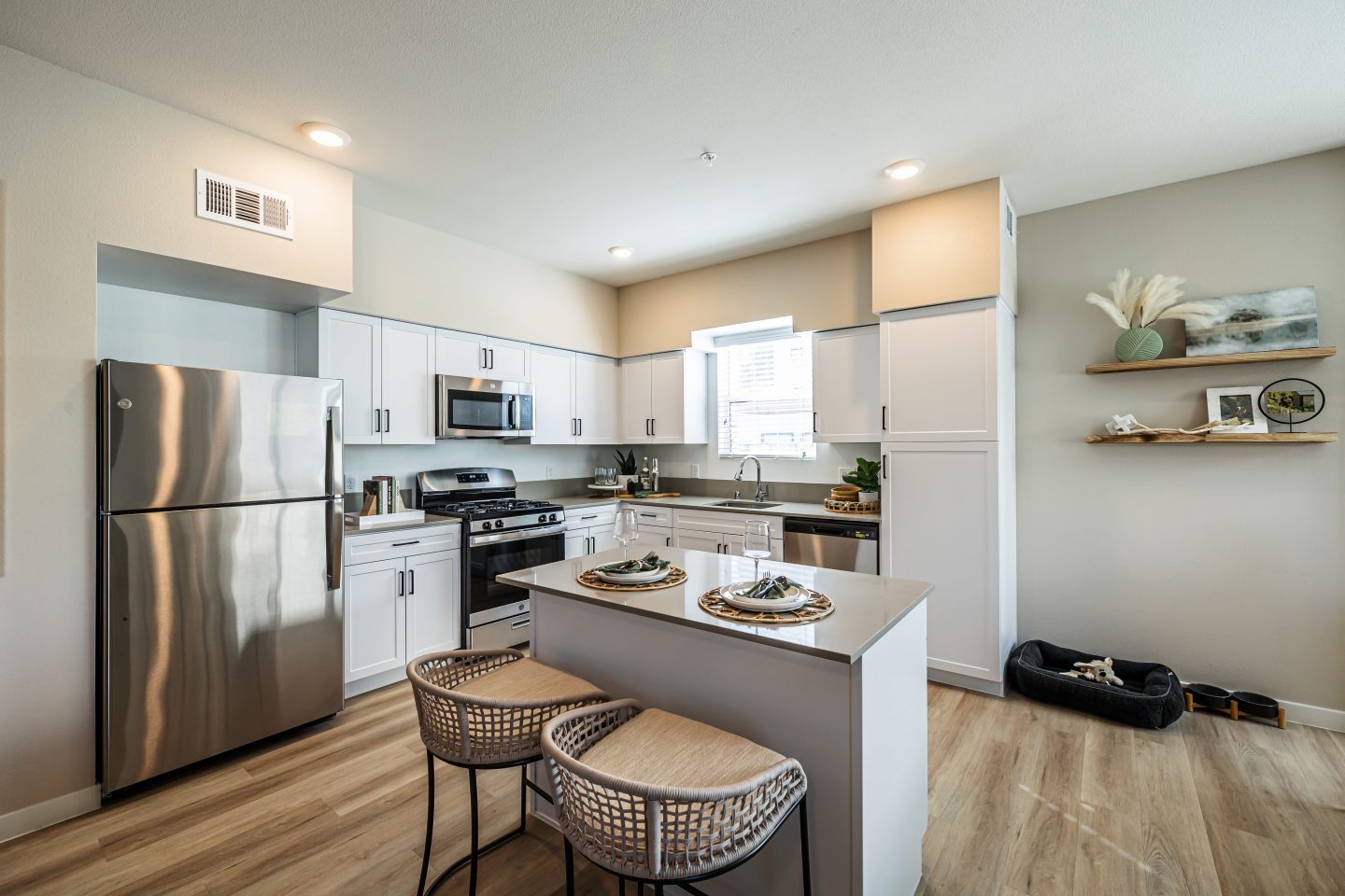 Sync Apartment Homes Image 8