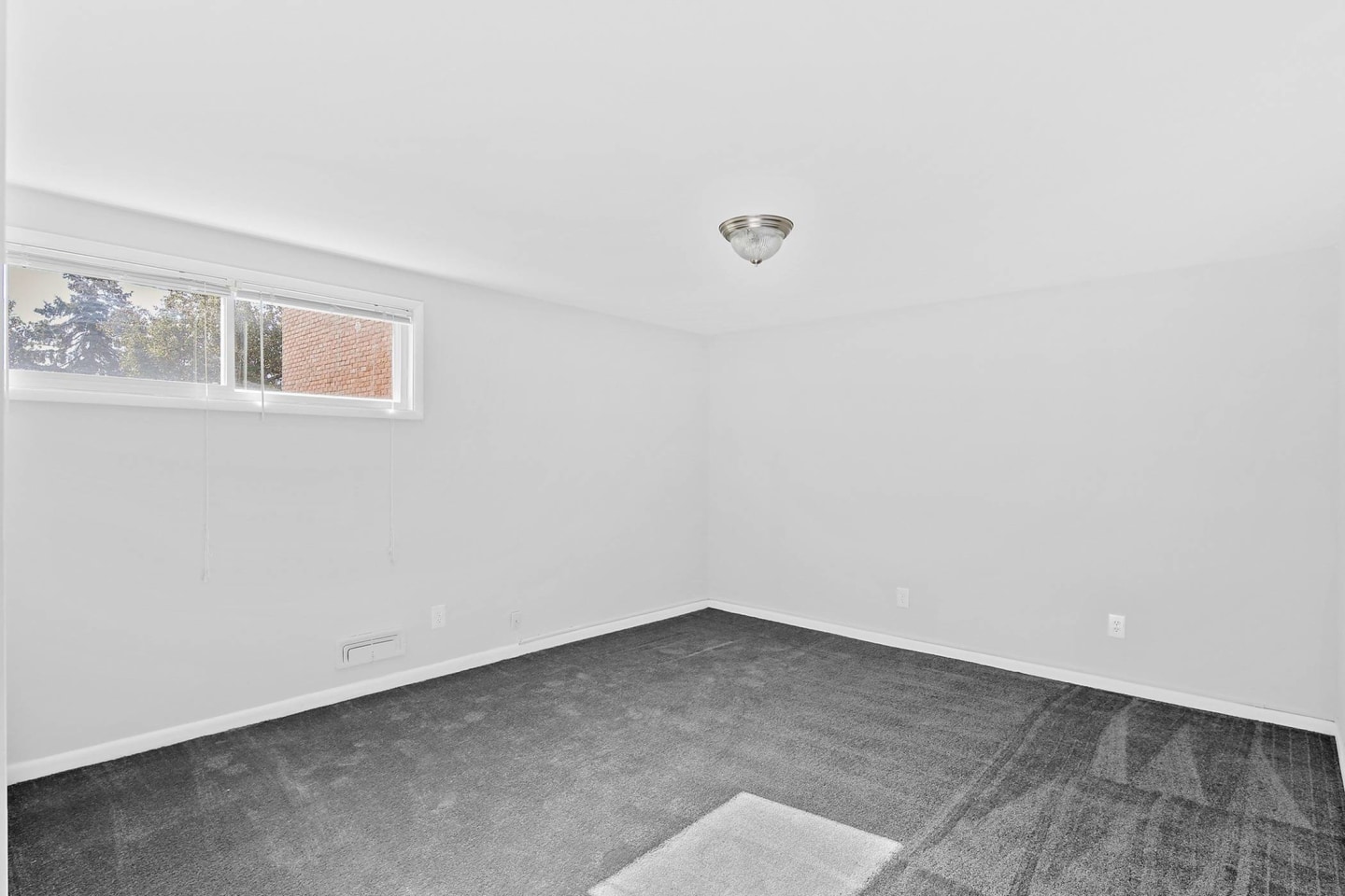 Greenbriar Image 15