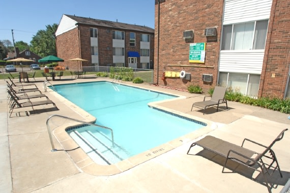 Towne Square Apartments Image 9