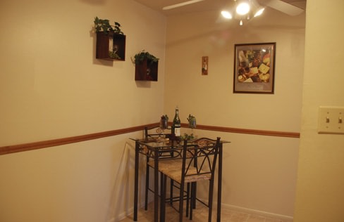 Maple Hill Apartments Image 2