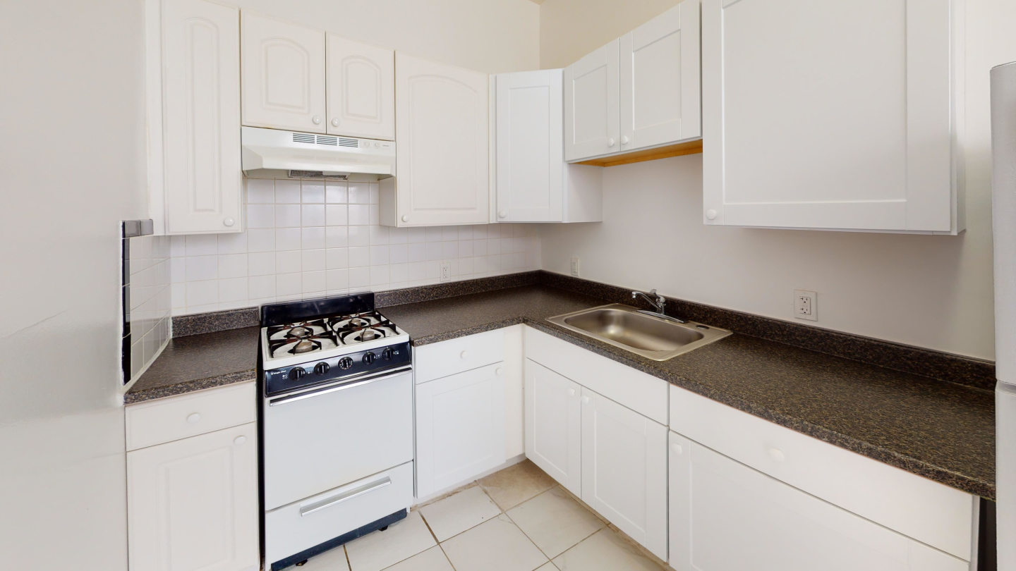 535 Leavenworth Street Image 7